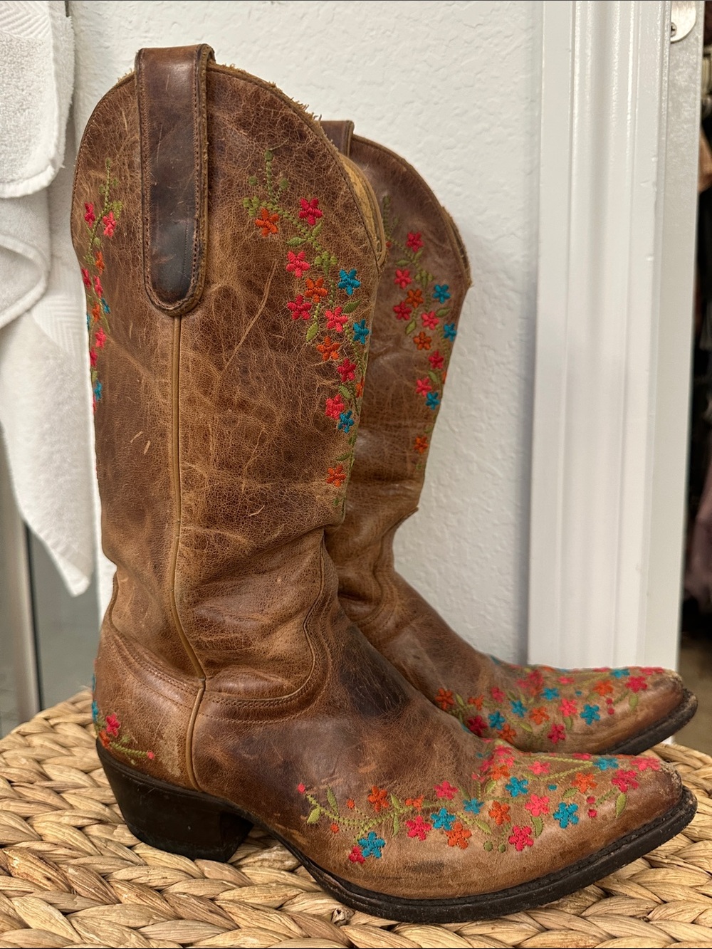 Old Gringo Brown Leather Western Boots with Multicolor Floral Embroidery